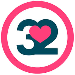 32 Auctions logo